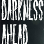 前方的黑暗下載 綠色免費版 